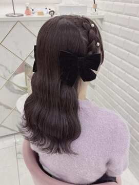 リルミー(Lilme) 編み込みカチューシャ＊まゆ