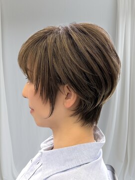 アヴソリューク(Absoluk) ミセス丸みショート　20代30代40代50代60代