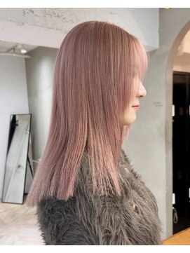 ローレン(LOREN) イメチェン/ホワイトブロンド/外ハネボブ/ワイドバング/栄名古屋