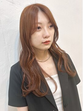 ファルベ(Farbe) くびれ アプリコットオレンジ 夏のヘアアレンジハイライトカラー