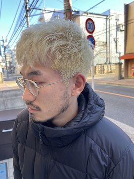 サムソンアンドデリラ 調布店 スパイキーショート　金髪ボウズ