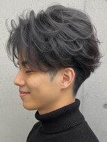 トゥルートラスト オムオム 甲府和戸(True Trust HOMME HOMME)&nbsp;メンズ 人気先取り フェザーパーマ×センターパート