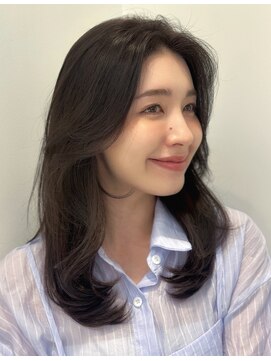 エアー 大阪(AIR) 【AIR大阪】山本莉子 ミディアムレイヤー