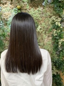 ヘアメイク アンティ シャンドラ縮毛矯正＋HUEグロス♪