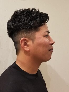 アストリーヘアーラウンジ(astory hair lounge)の写真/美容室が苦手な男性からも評判の人気サロン☆19時以降も予約OKなので忙しいビジネスマンも通いやすい♪