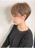 キャラメルベージュ◆前下がりショートボブ