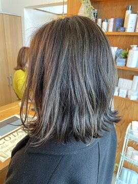 レーヴ バイ ヘアメイクカリス(reve by Hair make Charis) 職場OKなハイライト