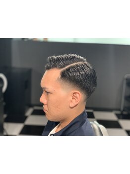 男のための【理容室】BARBER SHOP BLACKY◆“清潔感×好印象”で、ON/OFFキマるスタイルをご提案します。
