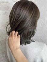 プライズ アイリス 池袋東口店(prize Iris)&nbsp;白髪ぼかしハイライトイルミナカラー池袋