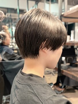 メイカ(MEIKA) スリークショート【snap】