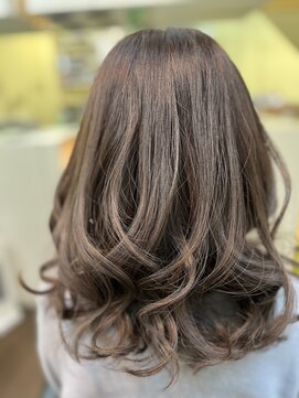 エムスリーディーミュゼステージ(M3D) 艶髪カールスタイル