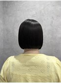 ぱつっとボブ