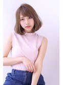 顎ラインボブのミルクティーベージュ