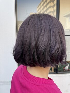 ノットドットビー(KNOT.B) ボブ　顎ラインボブ　ラベンダーグレー　暗めカラー