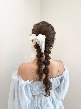 ジュイル ハラジュク(JEWIL HARAJUKU) ツイン編み下ろしヘアアレンジ