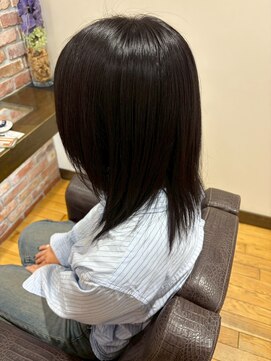 透明感あふれる◎ダークブラウン×レイヤーカット