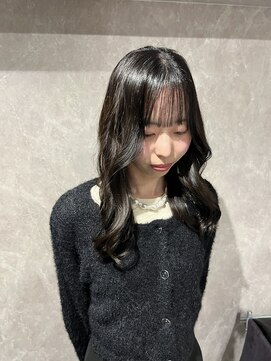 リル(RiLU) 大人暗髪ツヤ感カラー