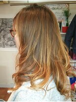 ノア(NOA) ロングレイヤーのゆるふわ巻き