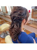 小顔見せゆるふわハーフアップ