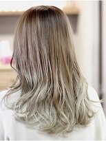 ハロ 蕨(HALO)&nbsp;ハイライトグラデーション