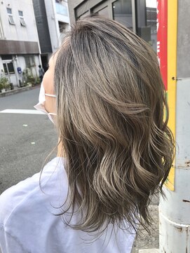 ルーム(.room.) グレージュ・シャドウルーツ/ryuuki