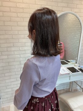 マーリャヘアー(mallia hair) くびれ外ハネミディアムヘアー