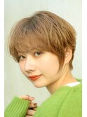 小顔可愛い！　ベージュマッシュショート