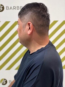 バーバーバー 四谷(BARBER-BAR) 大人の刈り上げスタイル