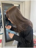柔らかグレージュ