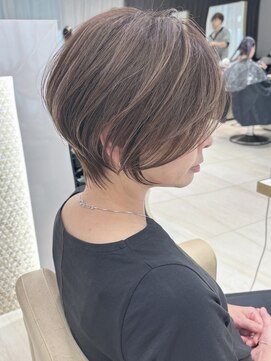 アンド ストーリーズ(&STORIES) ショートボブ髪型40代50代60代前髪あり前髪なし【橋本】