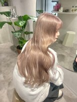 アドネ プライム(adne prime)&nbsp;ミルクティーベージュ/ベージュカラー/ロングヘア/ハイトーン