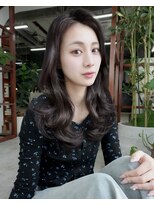 ソピ バイ インビテーション(sopi by invitation)&nbsp;NARUOKA/かきあげ前髪/透明感カラー/2wayバング/グレージュ