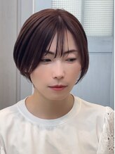 アップ(UP) ショートボブ