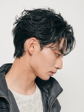 フィフス 天神大名(fifth) 天神大名フェザーショートメンズカット色気センターパート30代