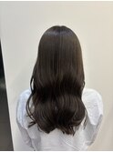 オリーブブラウン