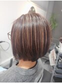 ショートボブ