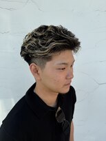 ビーリボーンヘアーズ(Be Reborn HAIRS)&nbsp;フェード×フェザー×メッシュ