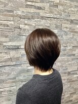 ヴィソップ(V.S.O.P)&nbsp;【白髪ぼかし】カッコよく魅せる、大人女性のショートボブ