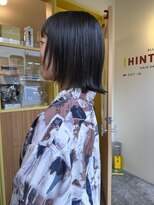 ヒントステーション(HINTSTATION)&nbsp;〈浅草 半個室〉ダークアッシュグレー肩ラインボブ