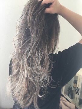 ベル 銀座5丁目店(Belle) お客様カラー ハイライトグレージュ【Belle銀座5丁目】