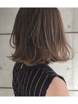 カイラ(KAILA) 【KAILA】　高野　極細ハイライト切りっぱなしボブ