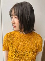 ルーチェ(Luce) 外ハネショートボブ