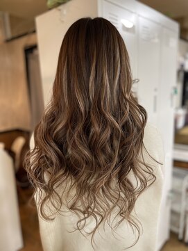 アンク クロス 関内店 デザインロアエクステ60枚ハイライトスタイル