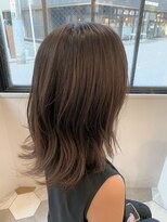 ムーン ティコブラーエ(moon tico brae)&nbsp;７月(ミディアムヘア/グレージュカラー/シルキーベージュ)