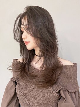 アイティーバイアルバム 下北沢店(IT by ALBUM) レイヤーカット_斜めバンググレージュカラー_ba416931