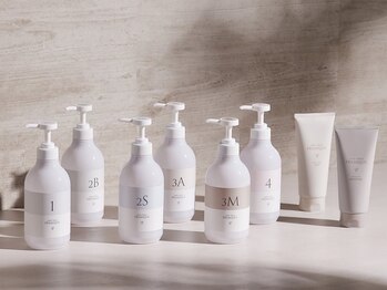 ランドマーク(LANDMARC)の写真/オシャレは髪の毛から！柔らかく、手触りの良い仕上がりで自慢したくなる髪質を目指します。