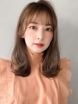 ホワイトグレージュ艶感大人可愛いデジタルパーマ#331f0605