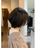 ショートボブ