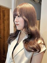 ロティー(loty)&nbsp;セミアロング 顔周りカット ラベンダーグレージュ ブリーチ 20代