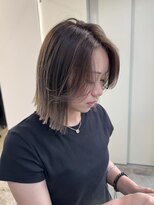 ウィークエンド(WeekenD)&nbsp;バレイヤージュヘイリーボブ